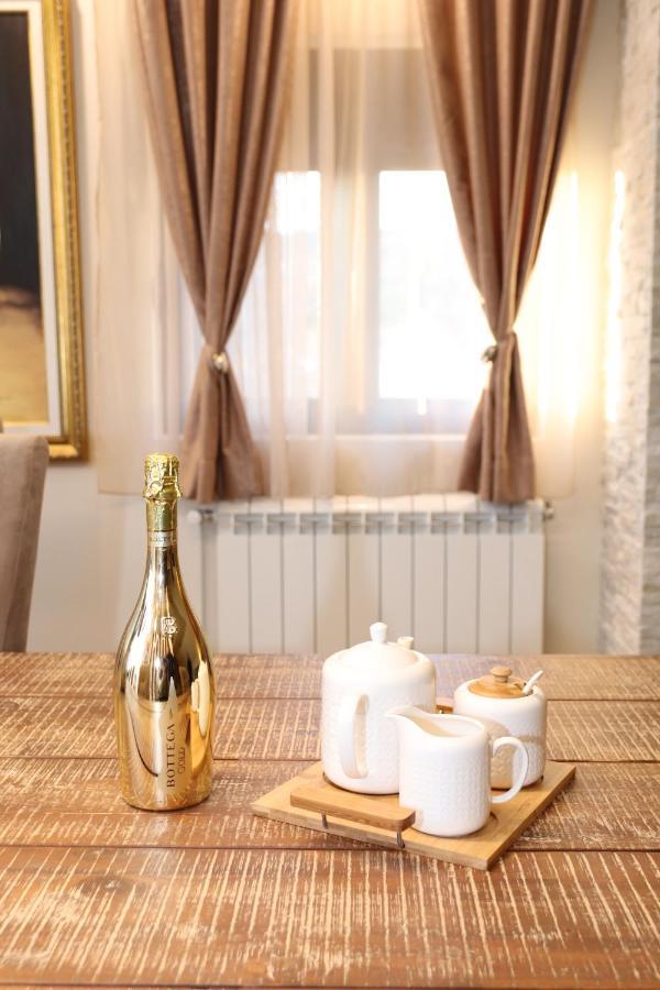 Holiday Home Kotor Bagian luar foto