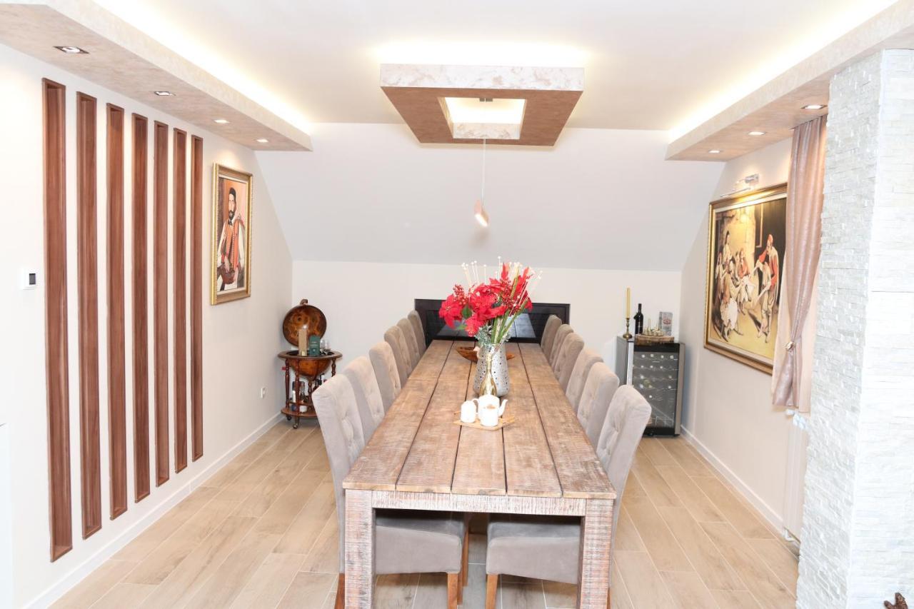 Holiday Home Kotor Bagian luar foto