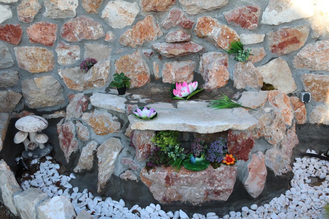 Holiday Home Kotor Bagian luar foto